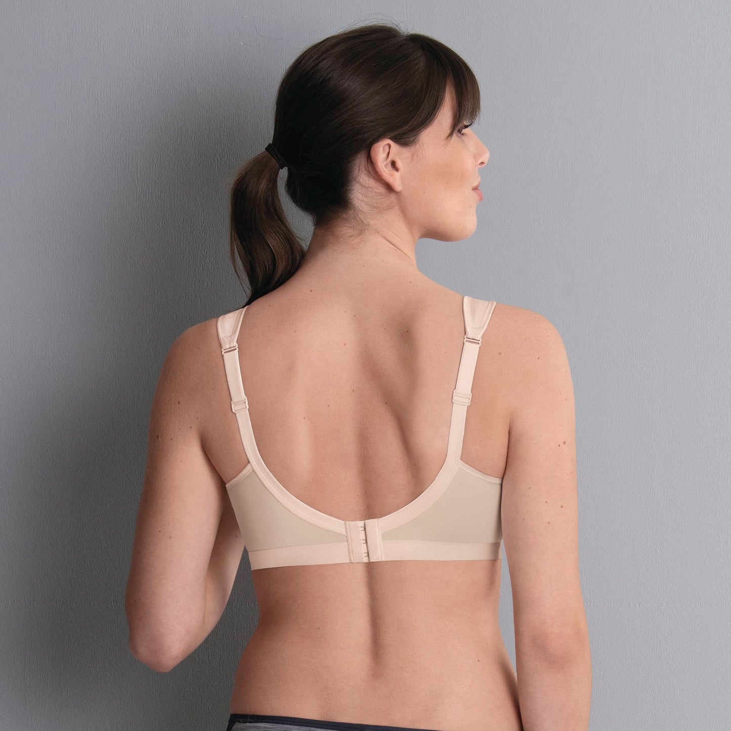 Anita Light and Firm Sports BH smart rose